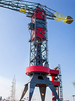 Faralda NDSM Crane Hotel